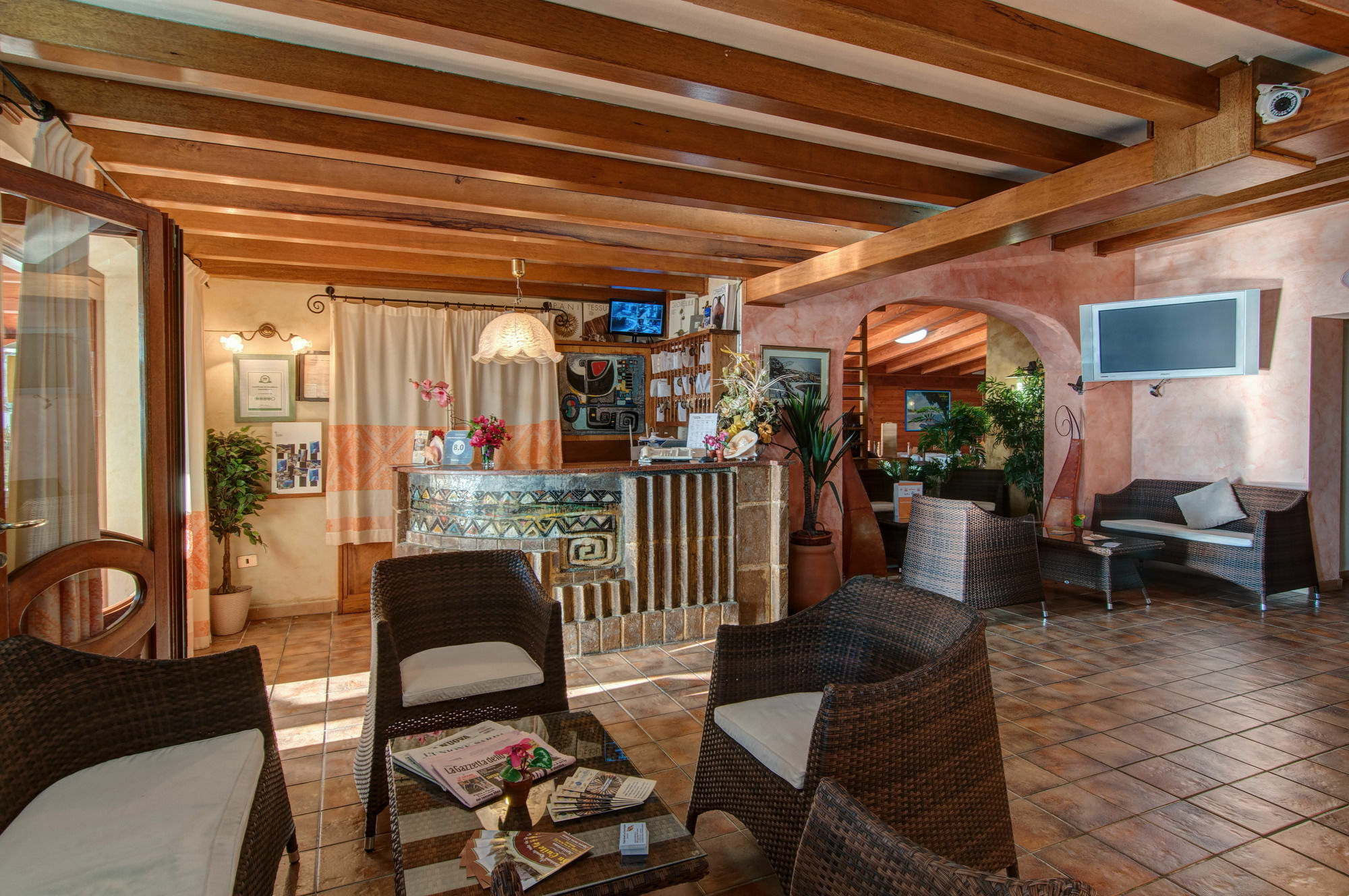 Hotel Ristorante La Conchiglia 4*