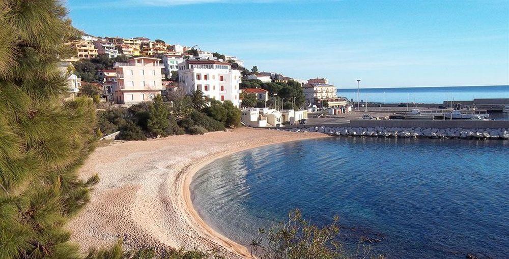 Hotel Ristorante La Conchiglia 4*